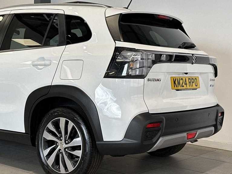 Suzuki S-Cross
