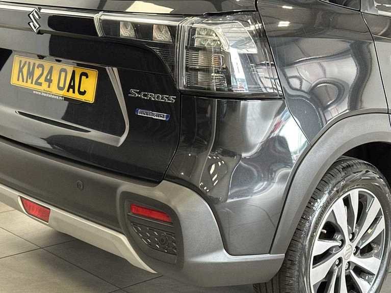 Suzuki S-Cross