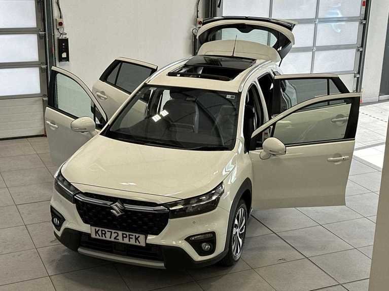 Suzuki S-Cross