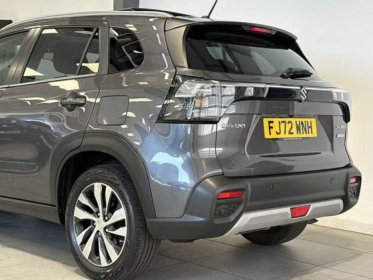Suzuki S-Cross