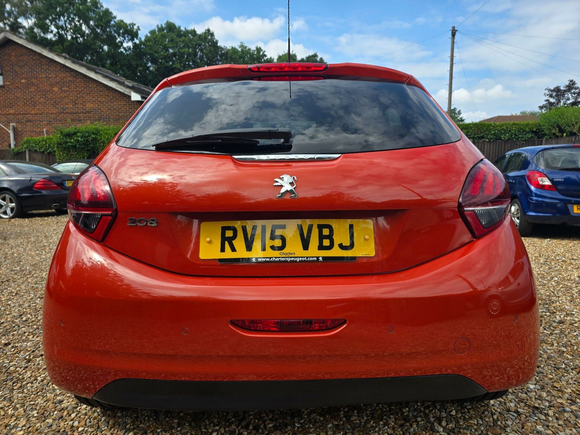 Peugeot 208