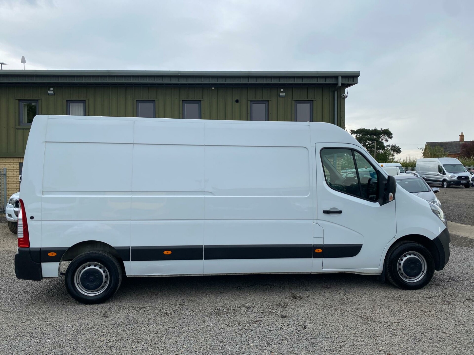 Vauxhall Movano