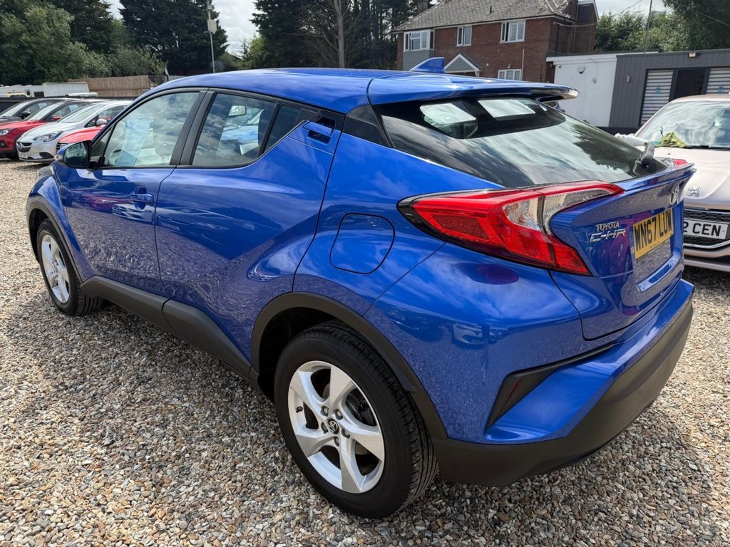 Toyota C HR
