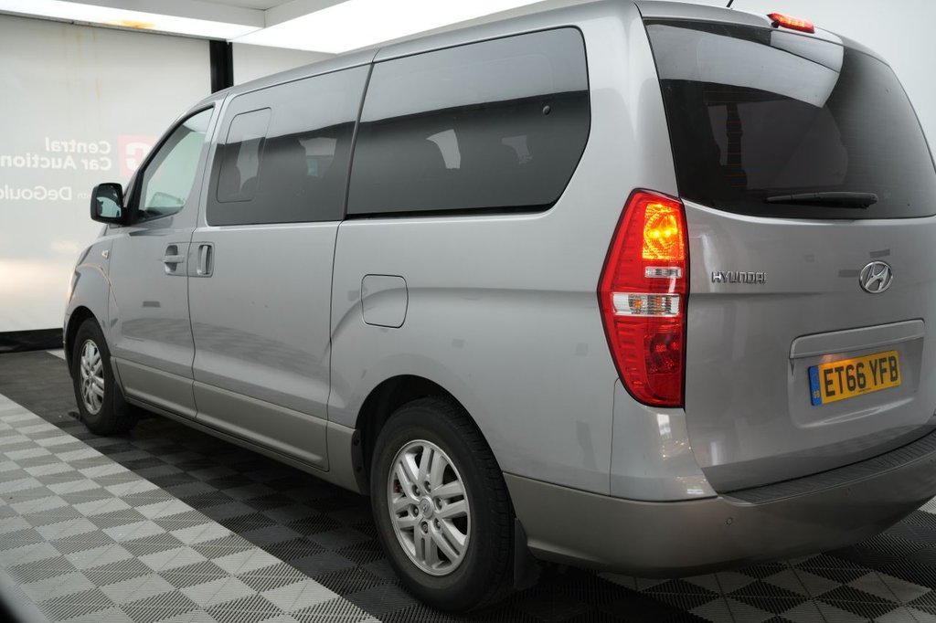 Hyundai i800