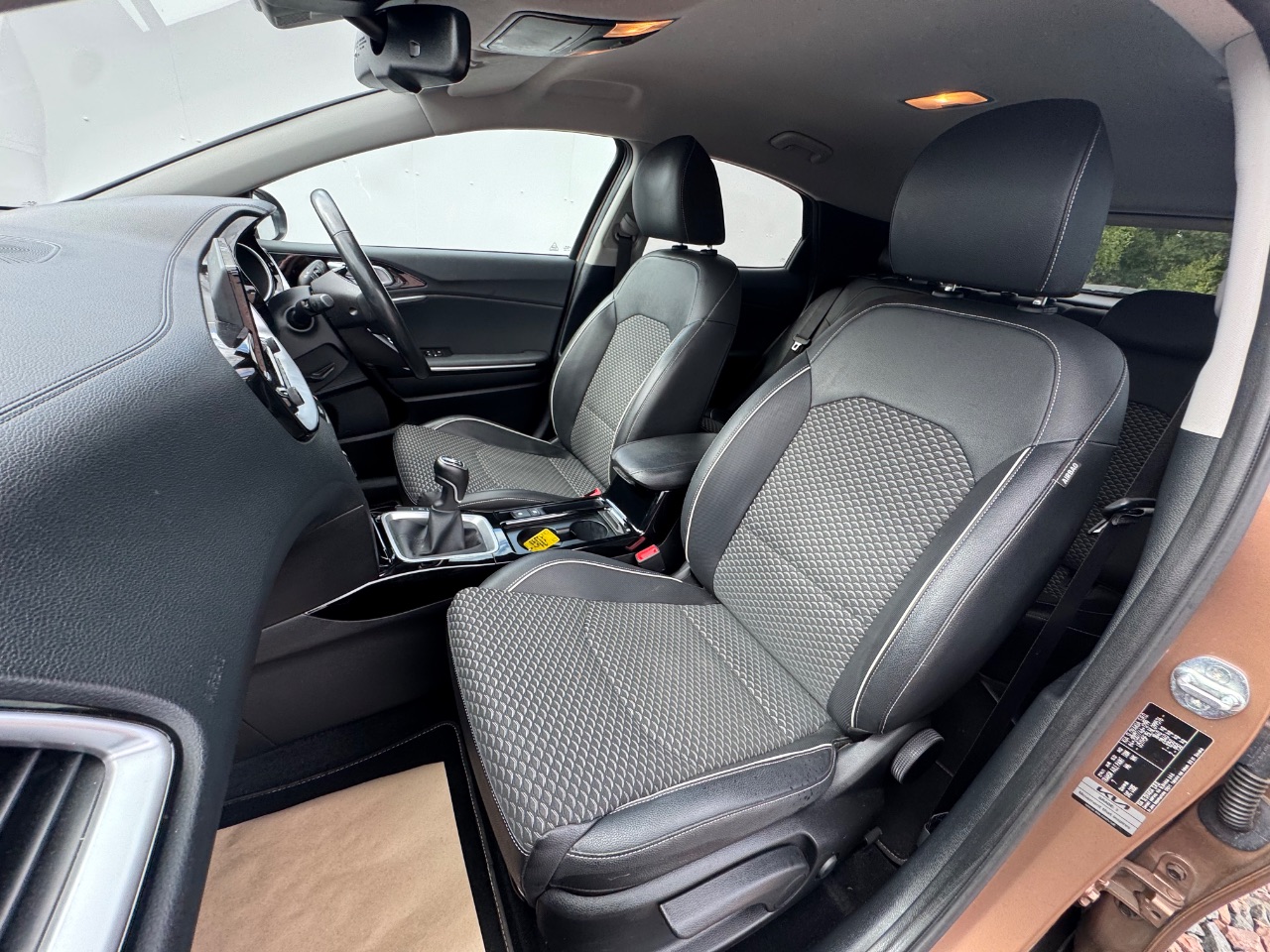 Kia XCEE'D
