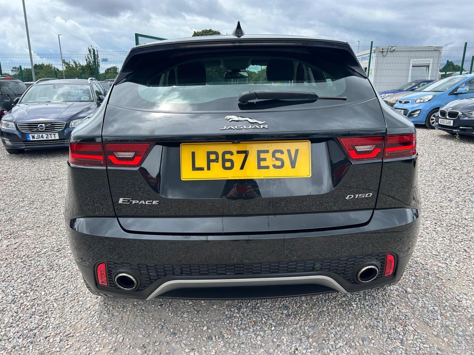 Jaguar E Pace