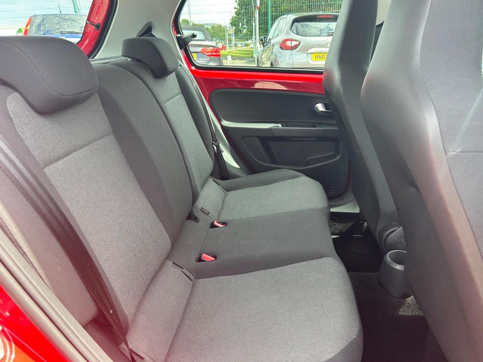 Volkswagen UP