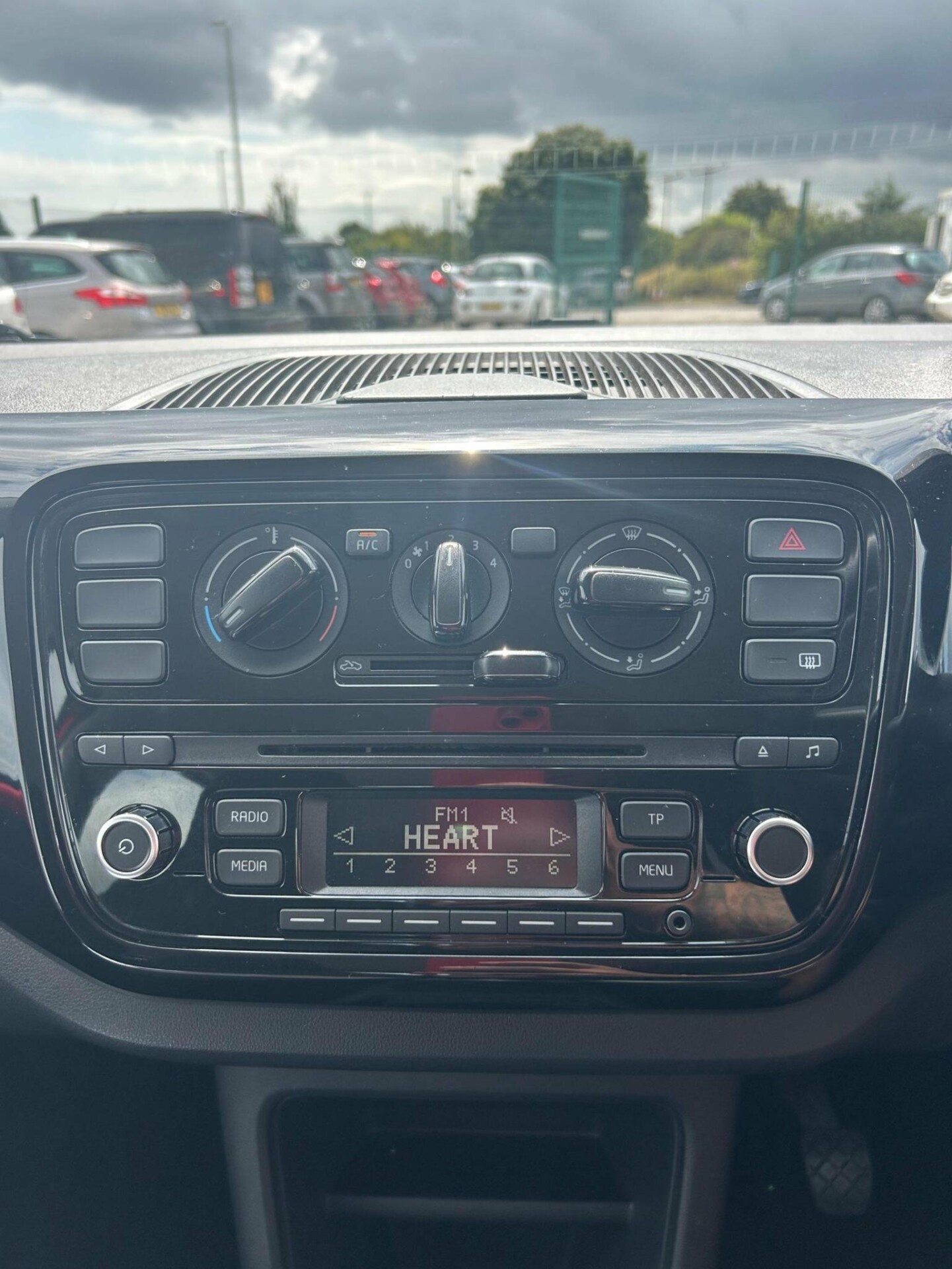 Volkswagen UP