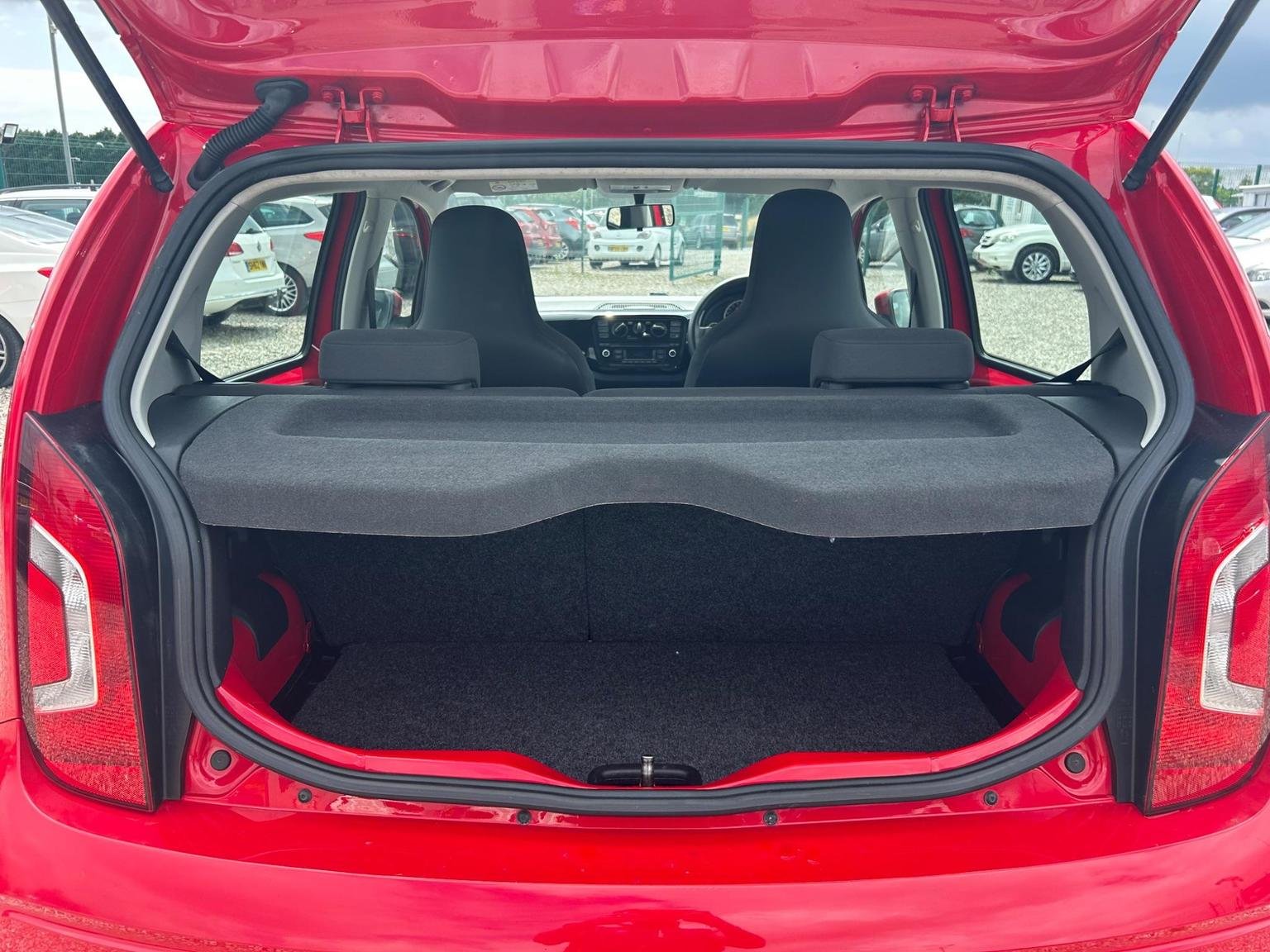 Volkswagen UP