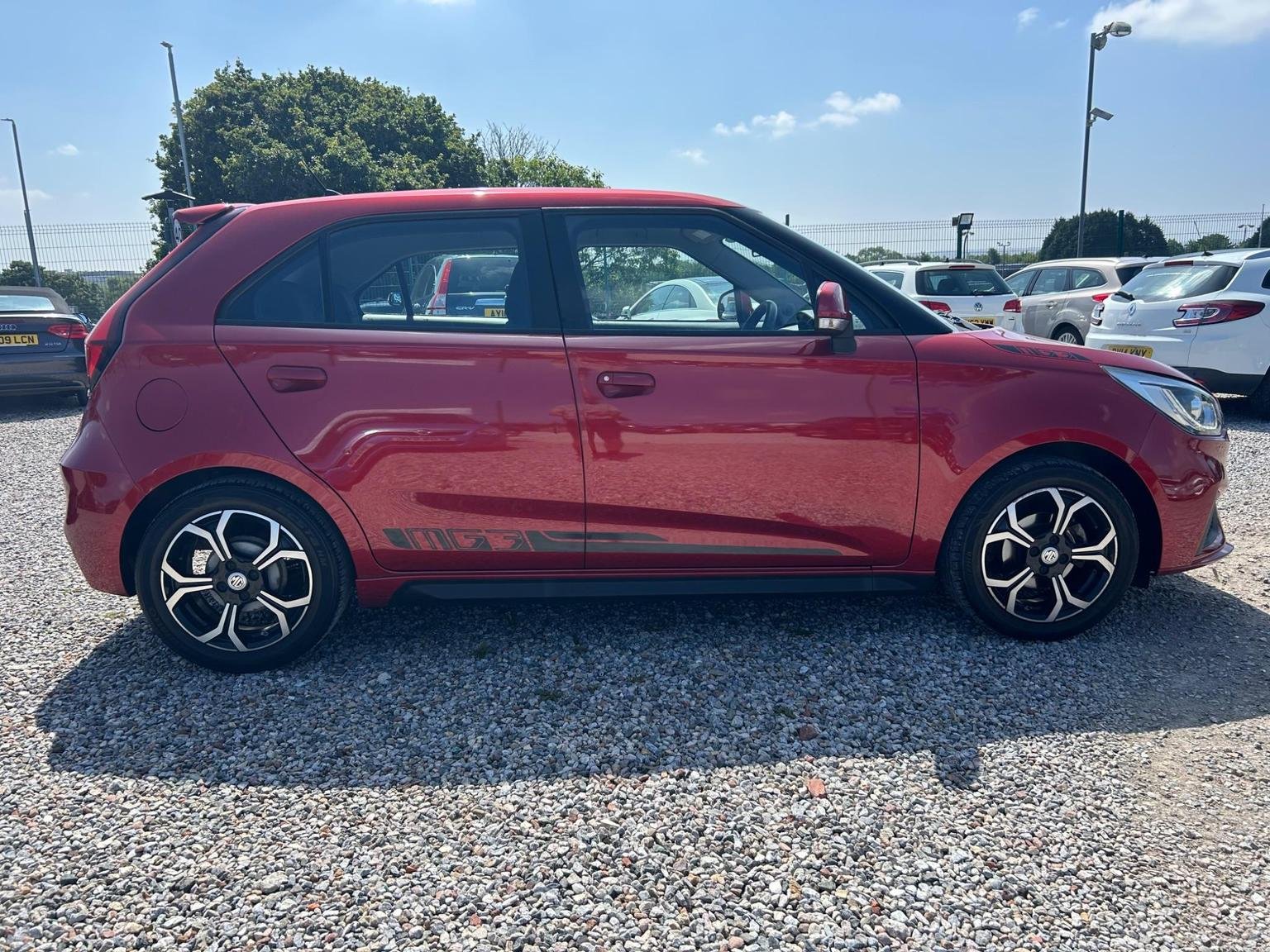 MG 3