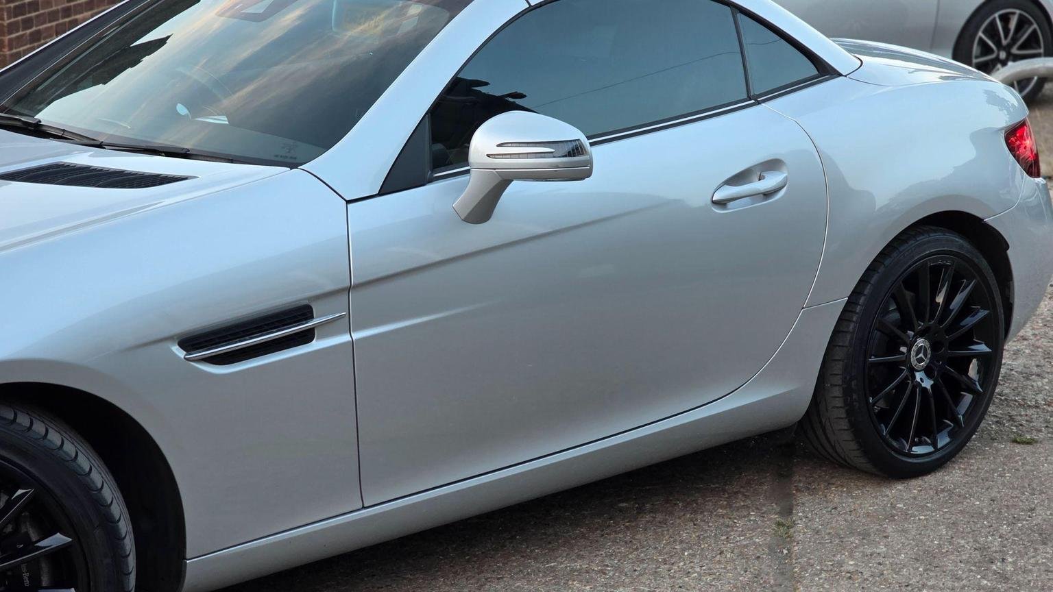 Mercedes Benz SLC