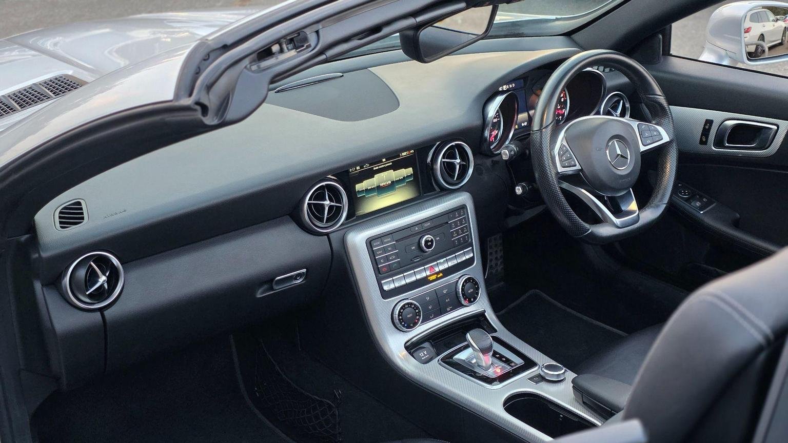 Mercedes Benz SLC