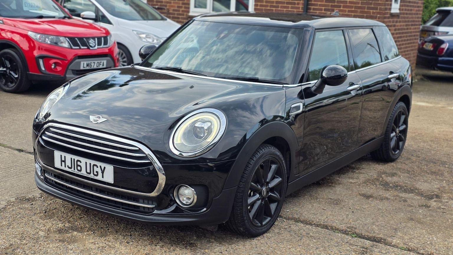 MINI Clubman