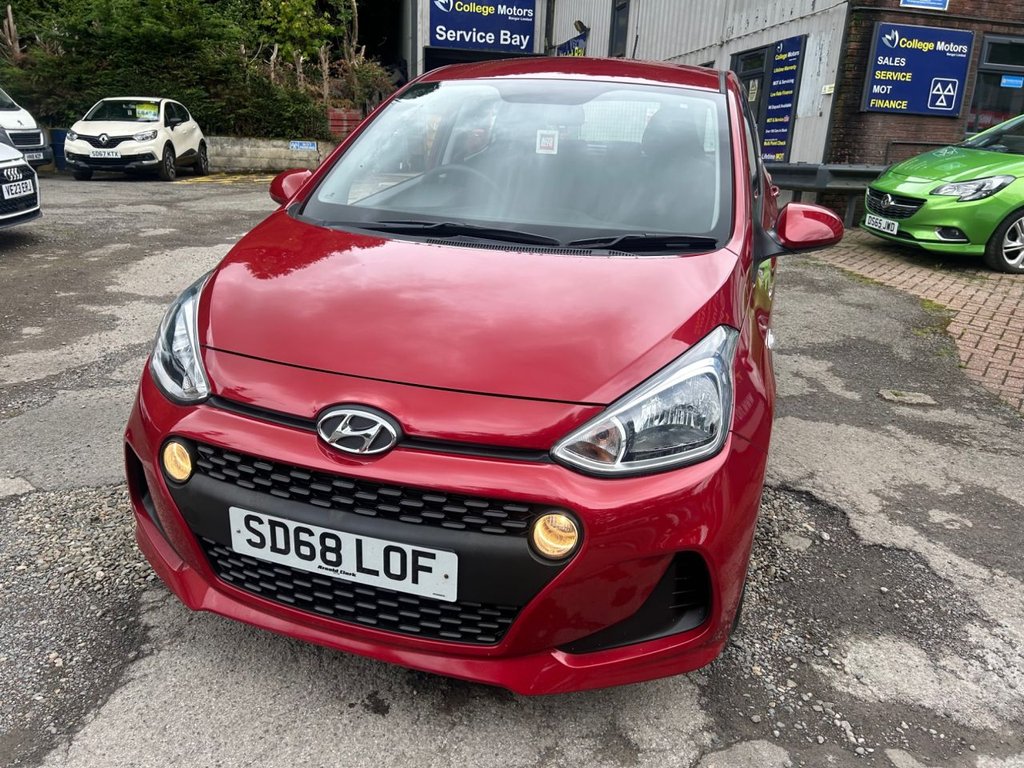 Hyundai i10