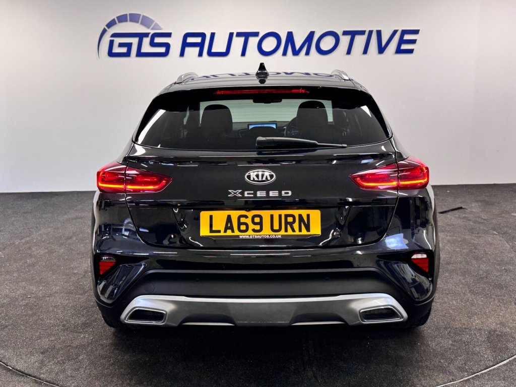Kia XCEE'D