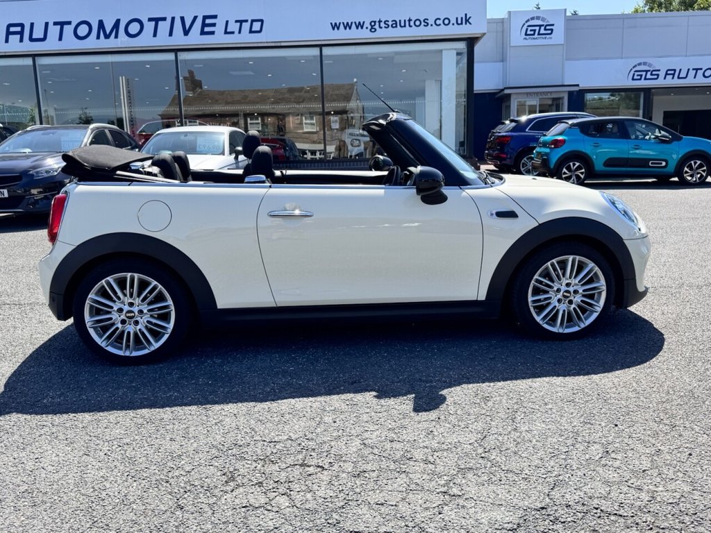 MINI Convertible