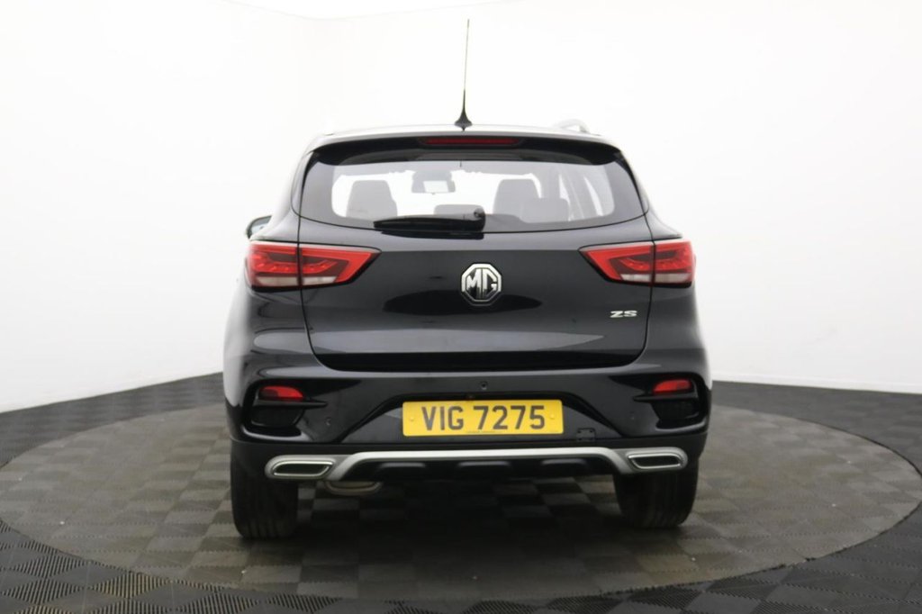 MG ZS