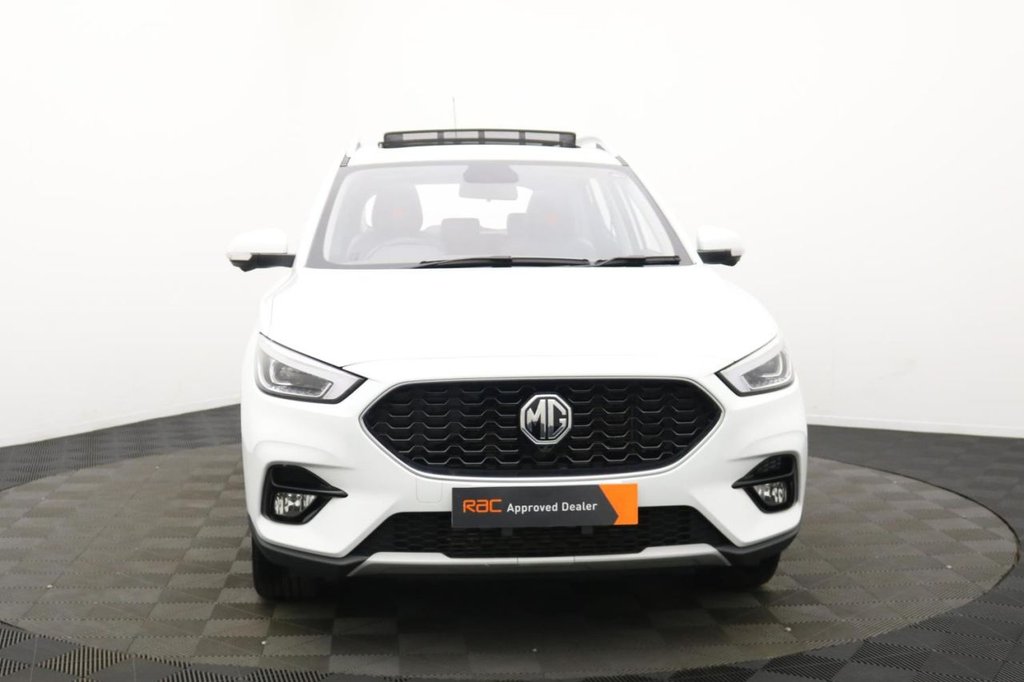 MG ZS