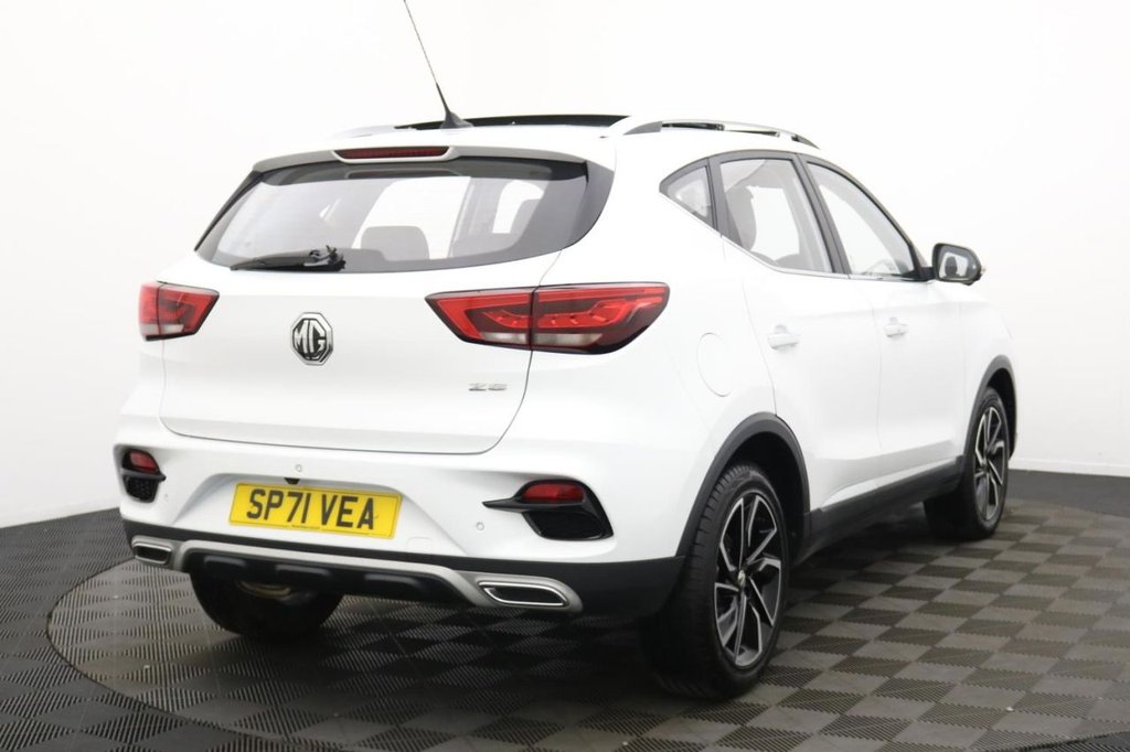 MG ZS