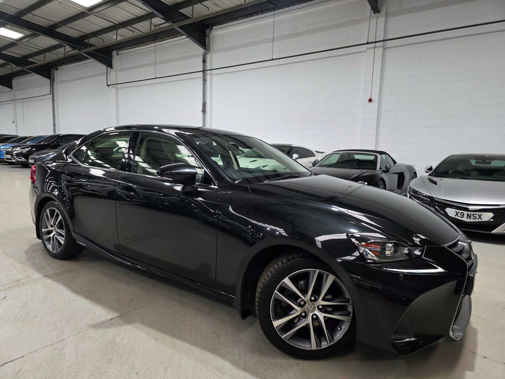 Lexus IS