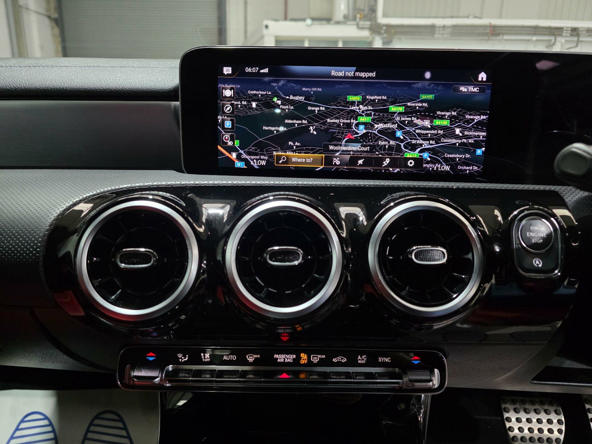 Mercedes Benz CLA