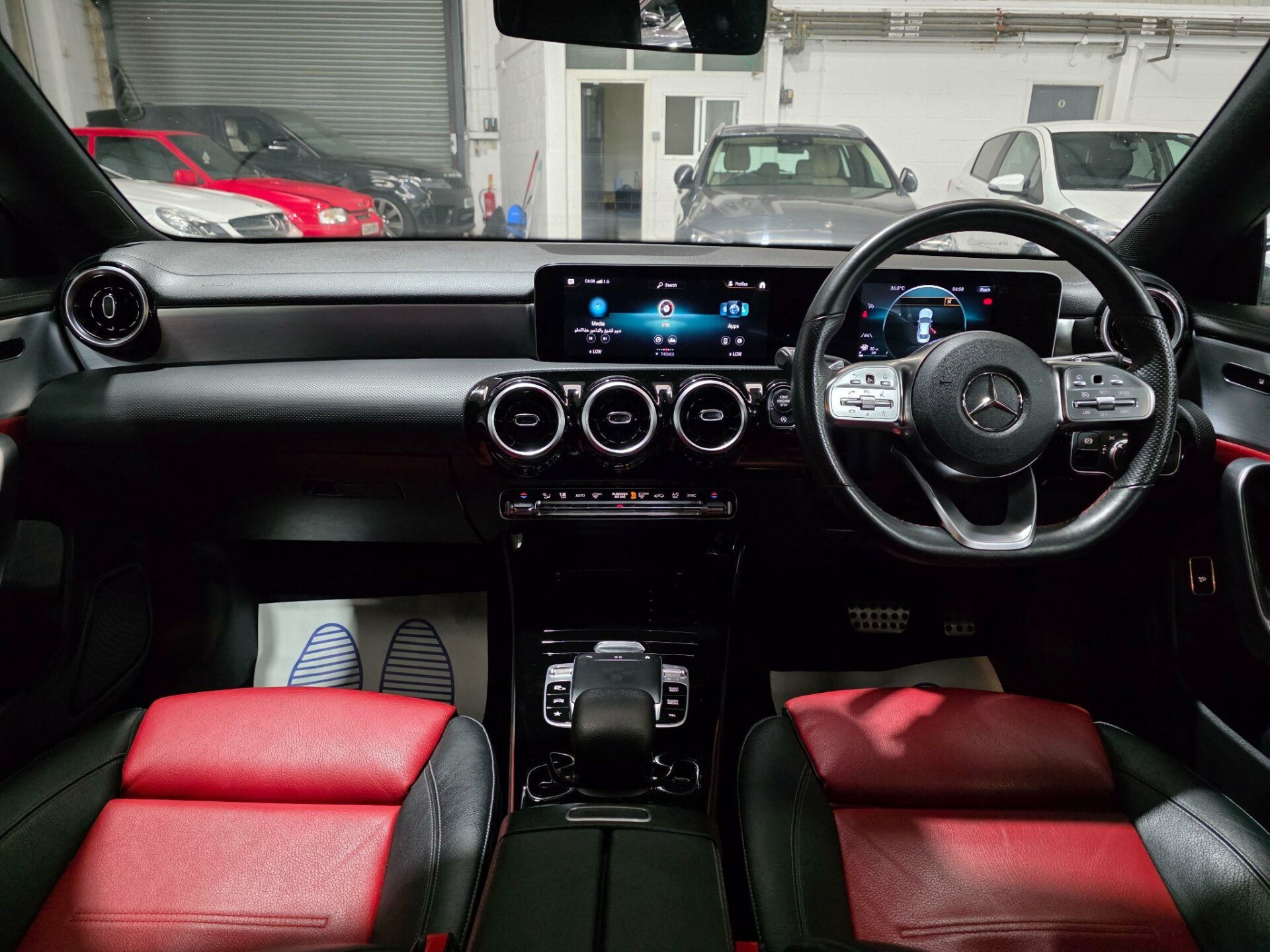 Mercedes Benz CLA