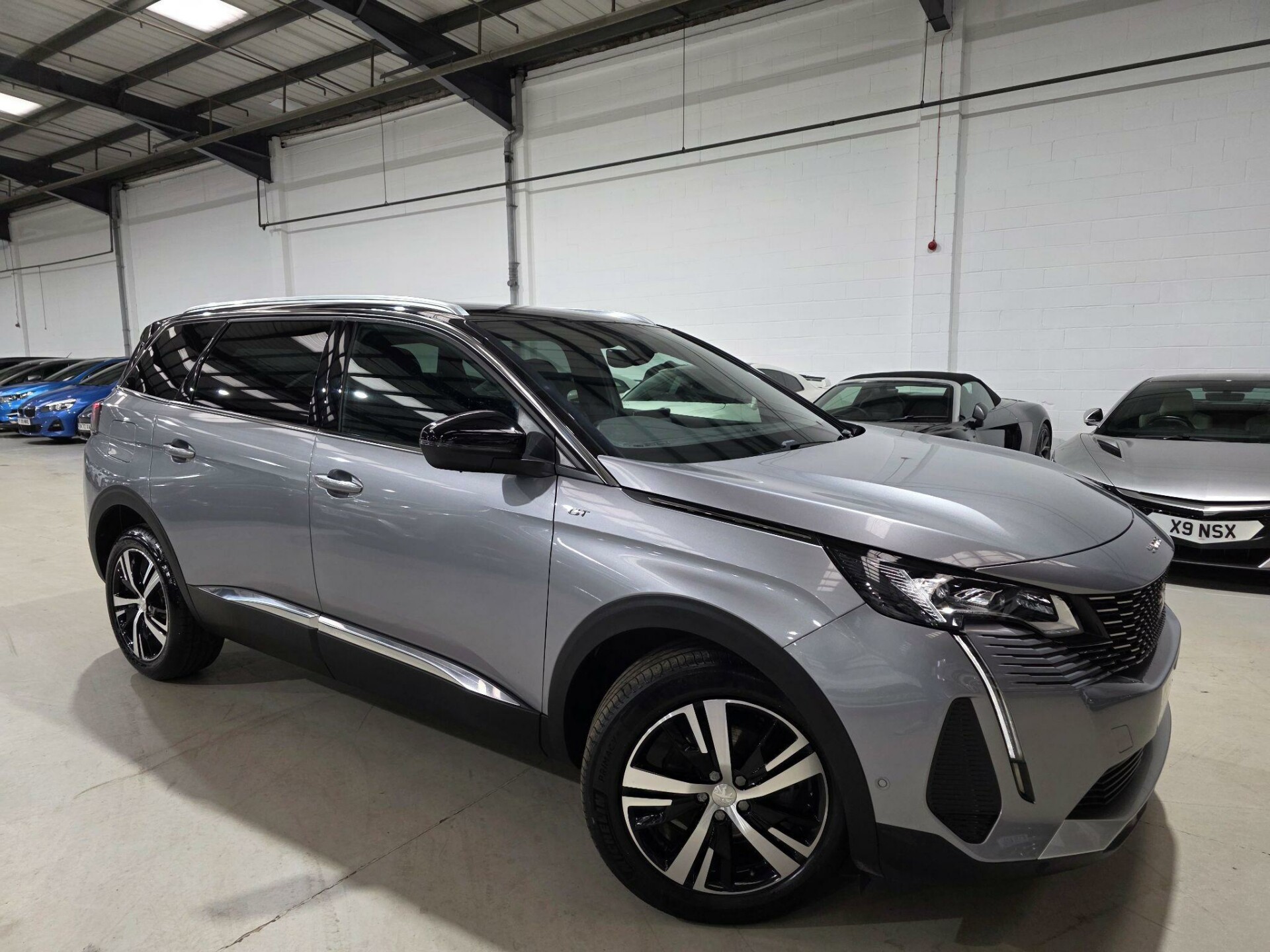 Peugeot 5008