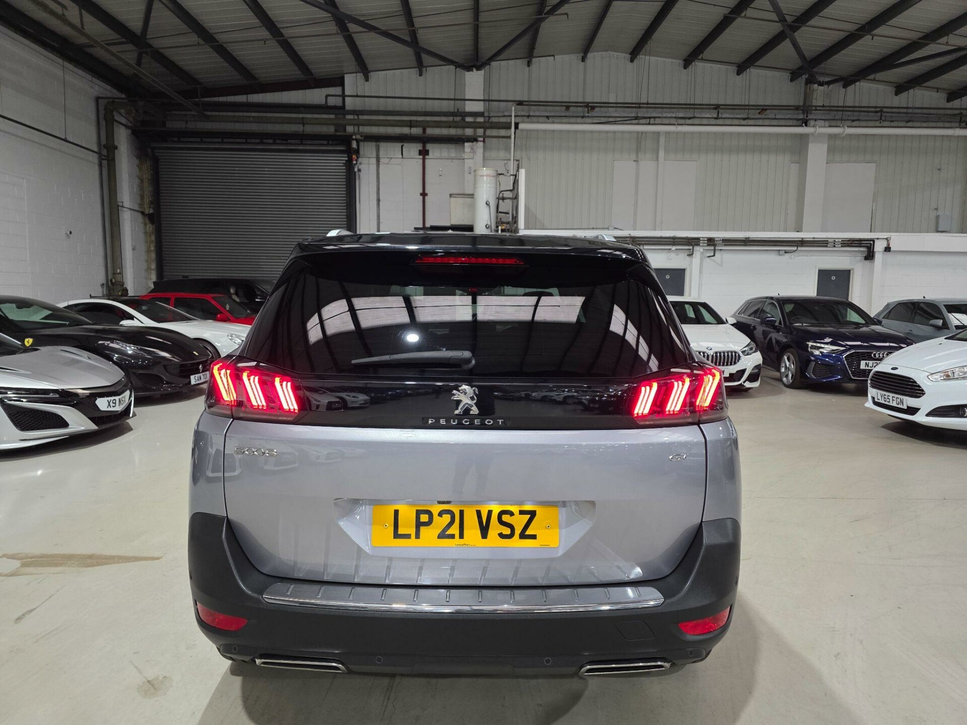 Peugeot 5008