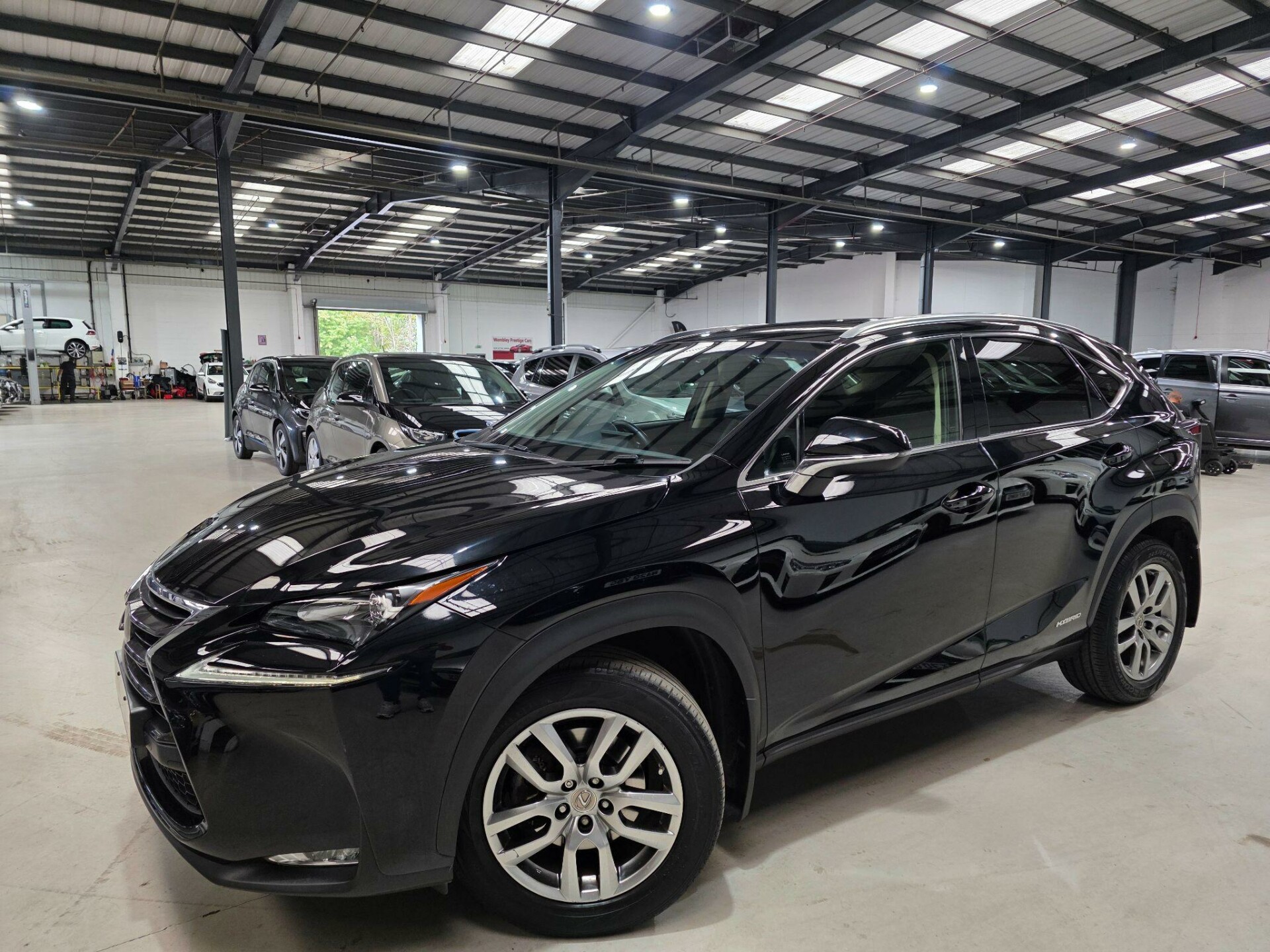 Lexus NX 300h