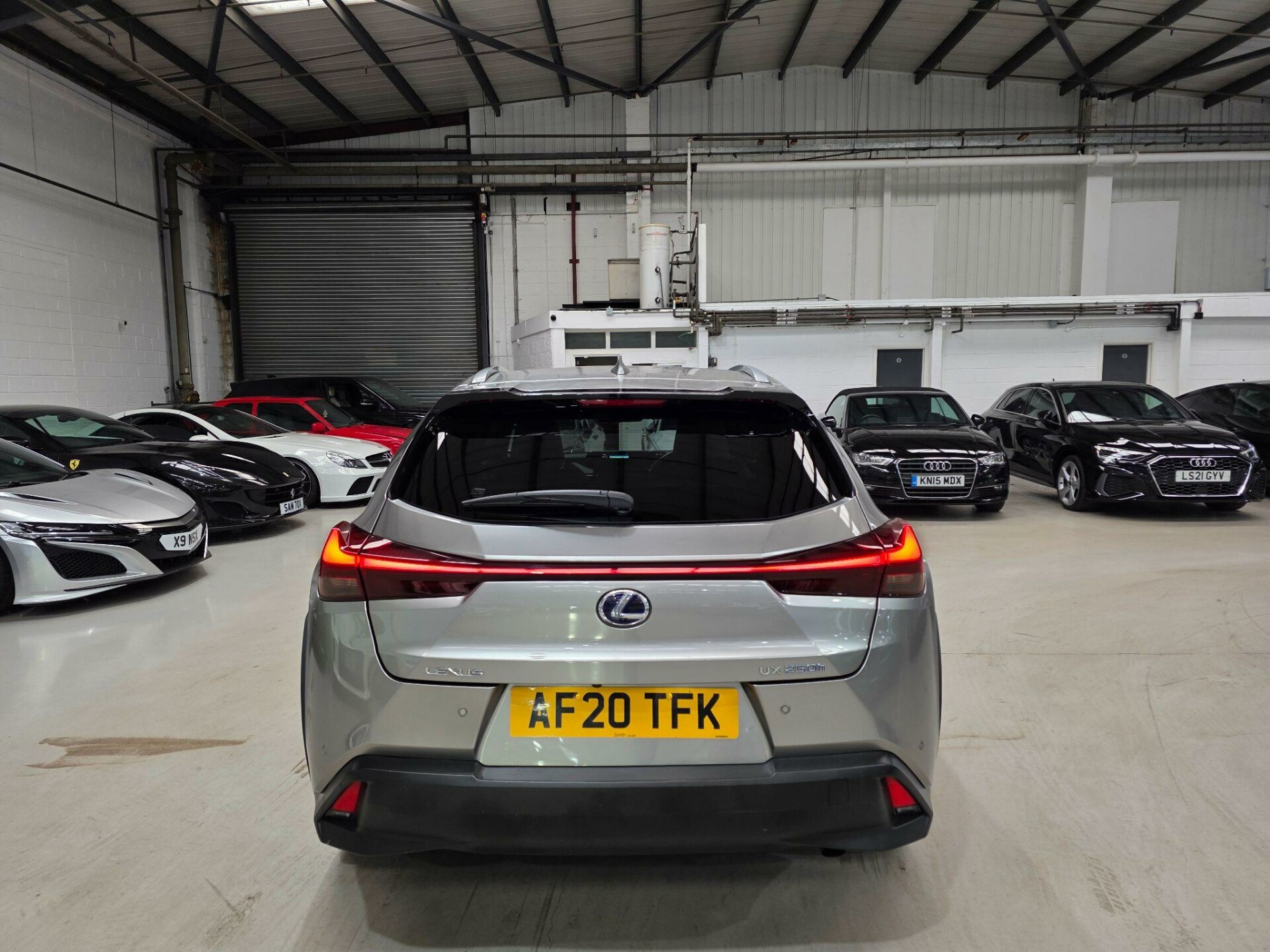 Lexus UX