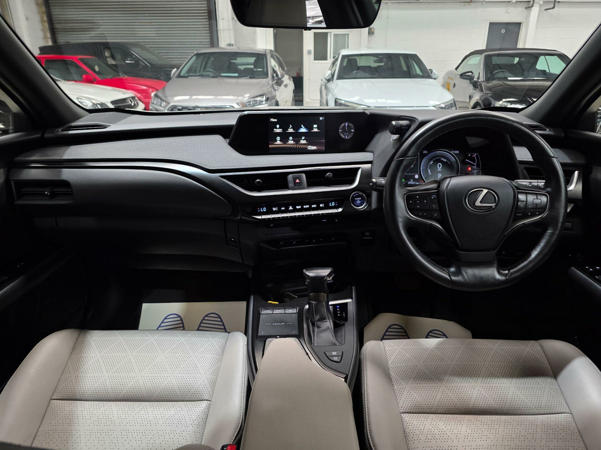 Lexus UX