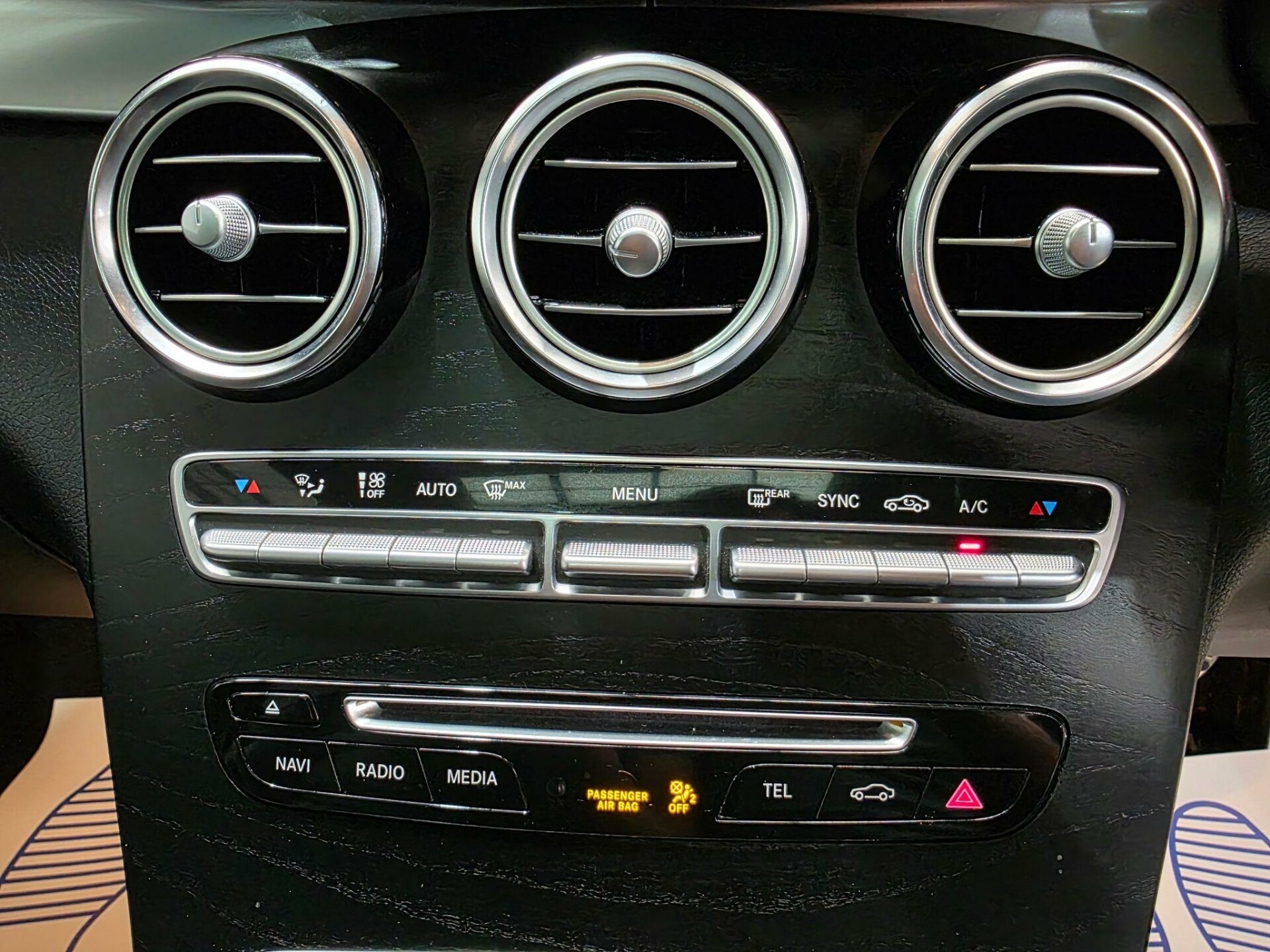 Mercedes Benz GLC CLASS