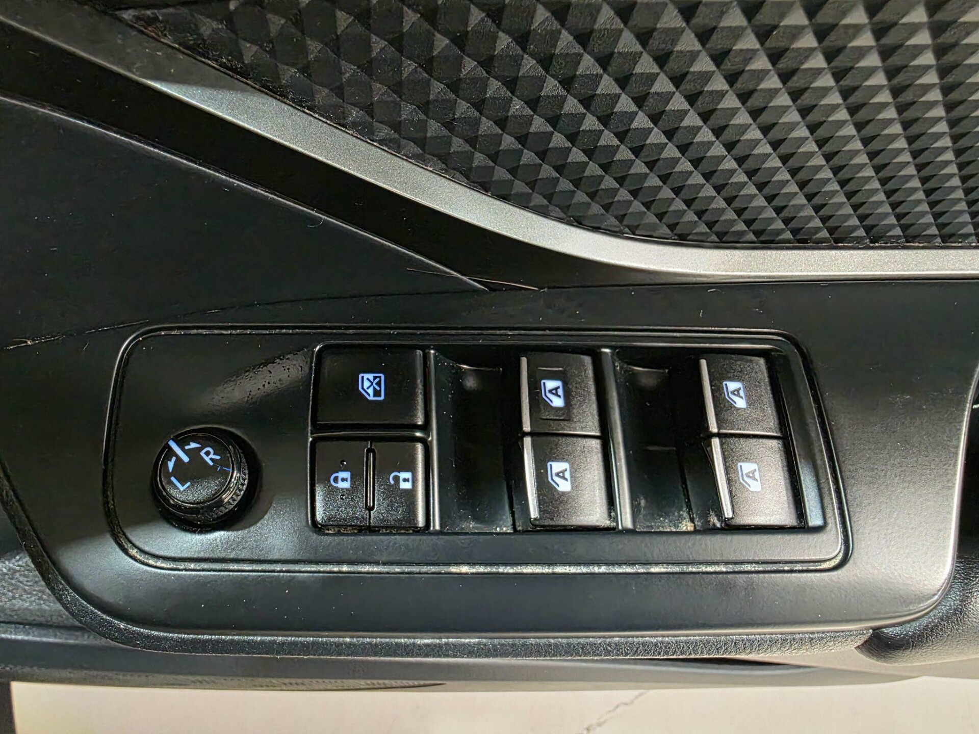 Toyota C HR