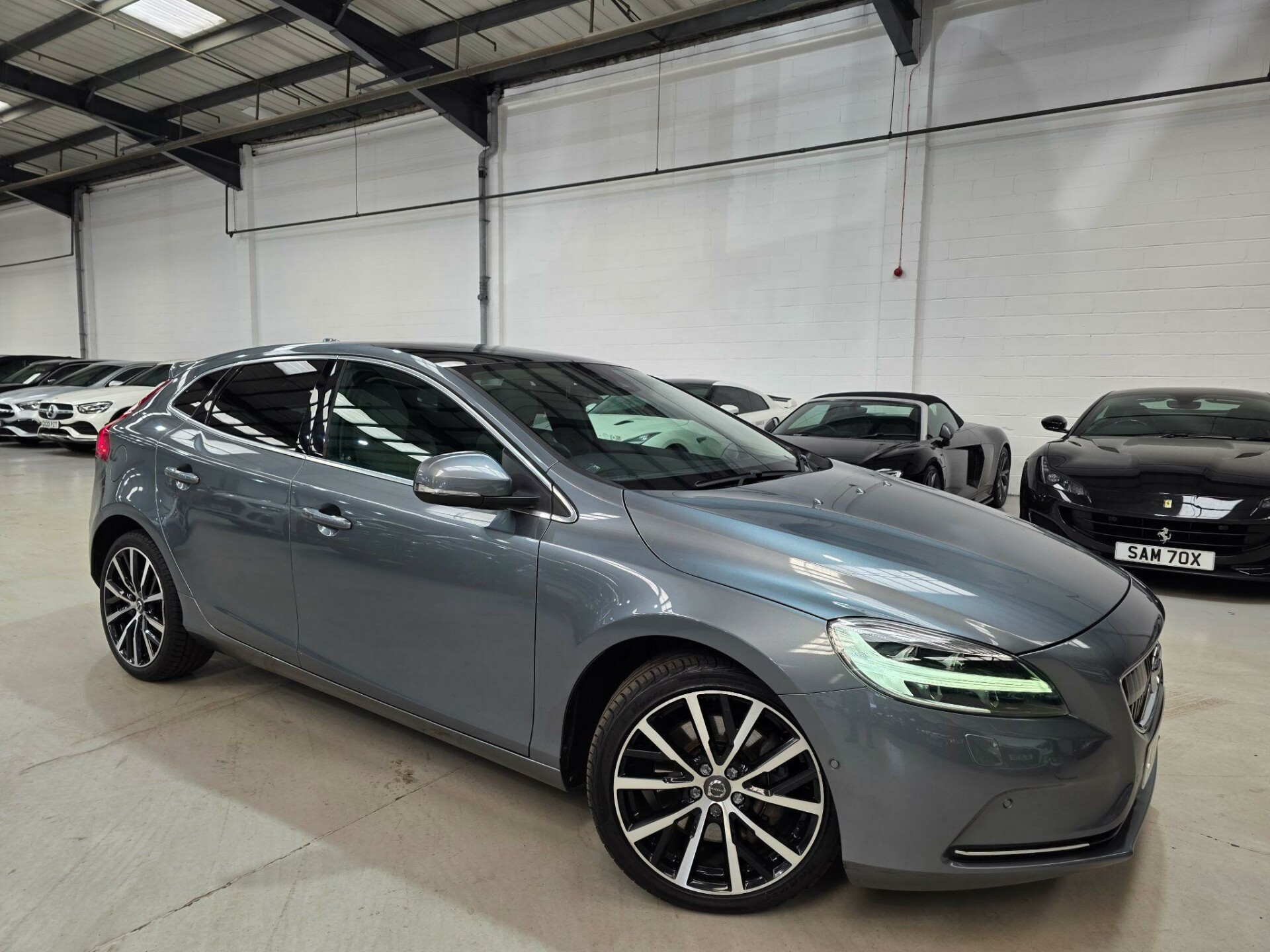 Volvo V40