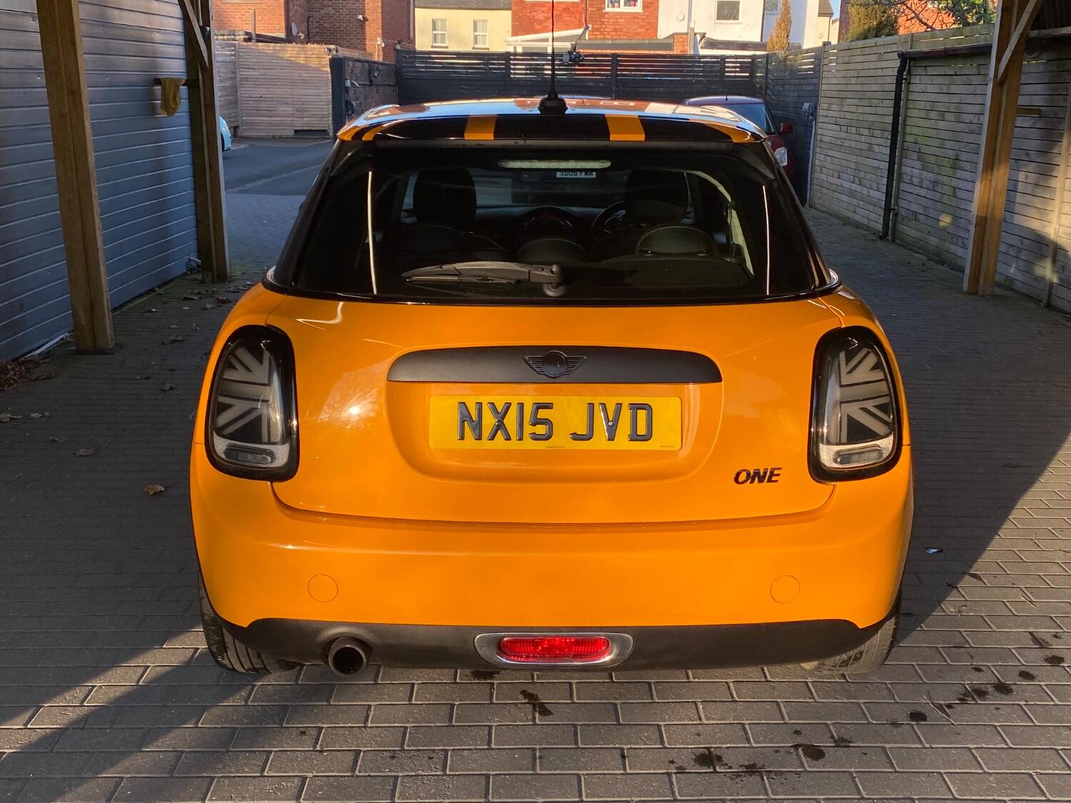 MINI Hatch