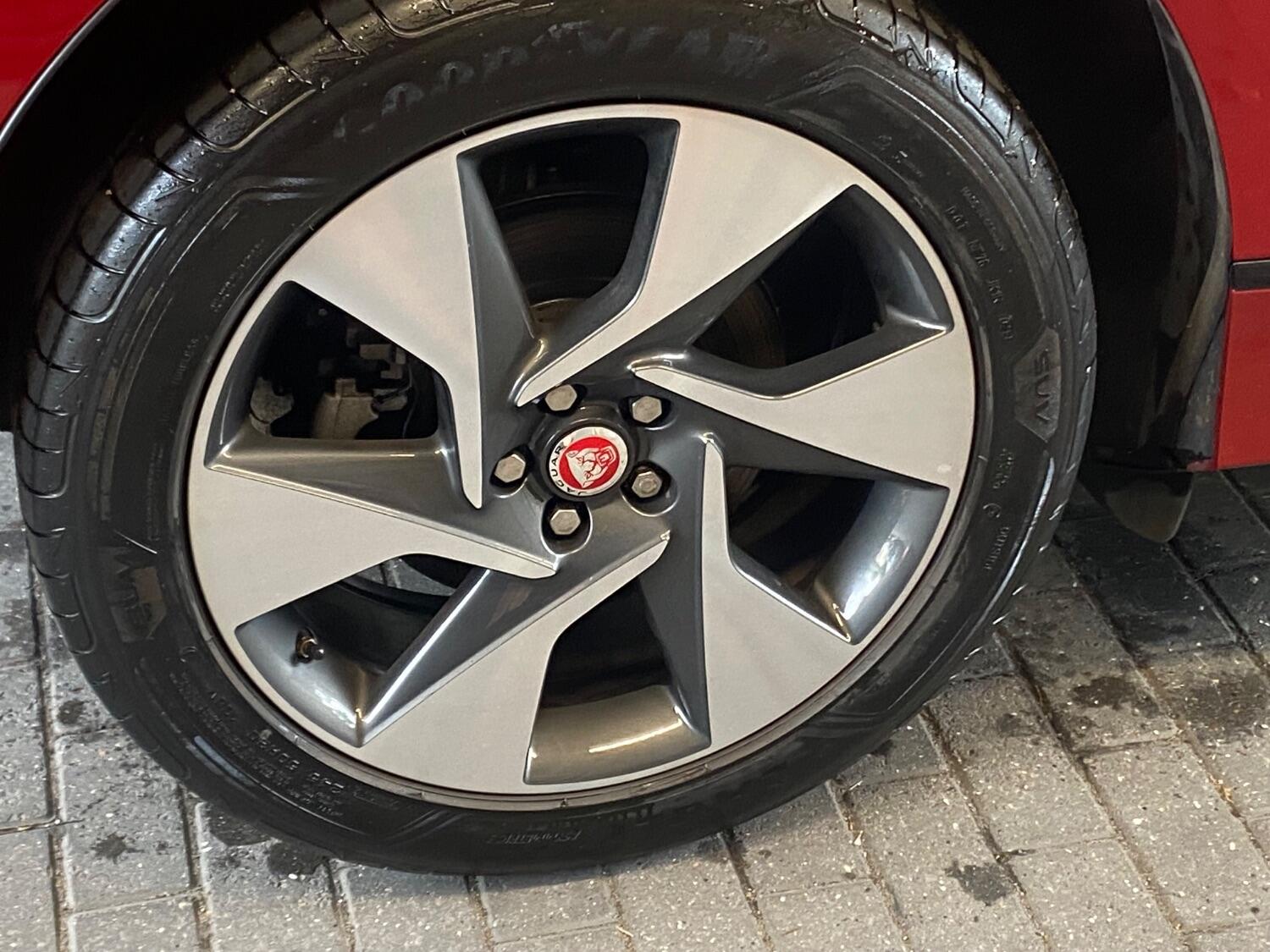 Jaguar I Pace