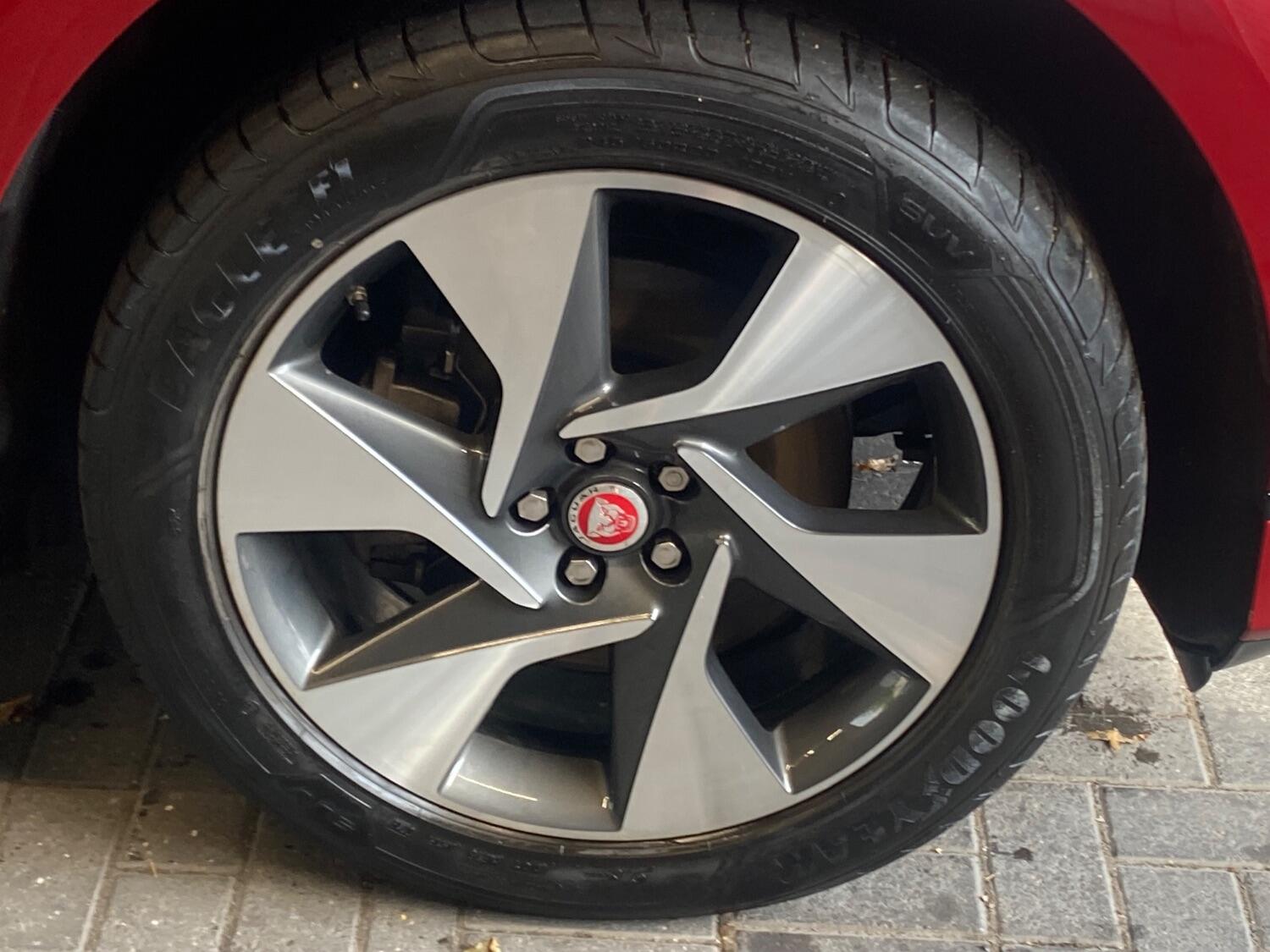 Jaguar I Pace