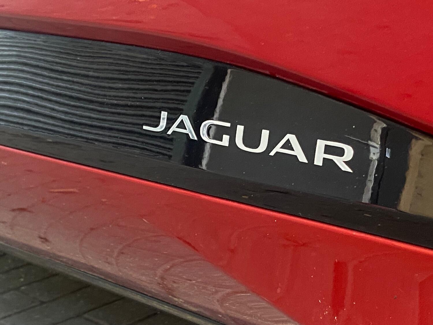 Jaguar I Pace