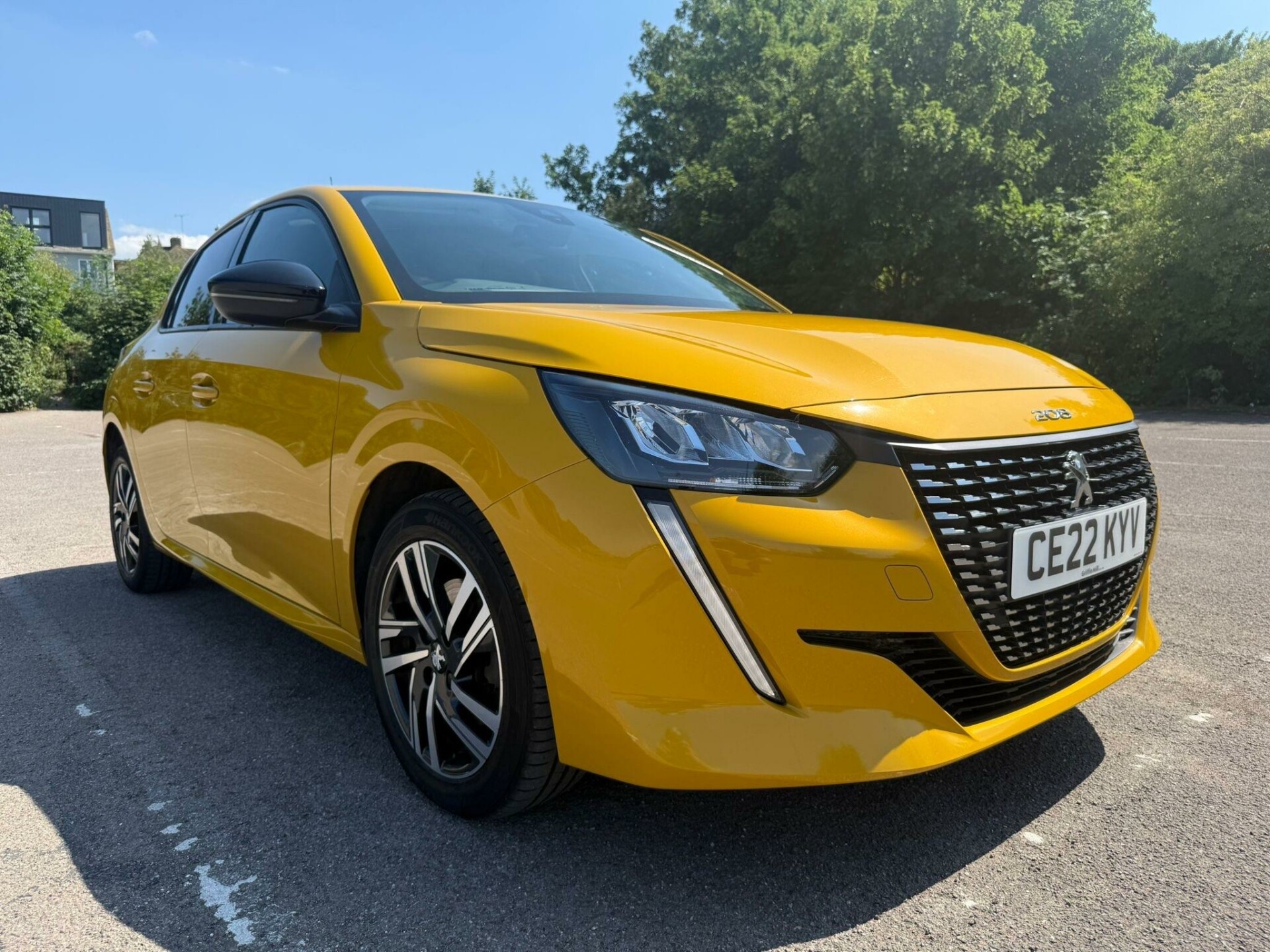 Peugeot 208