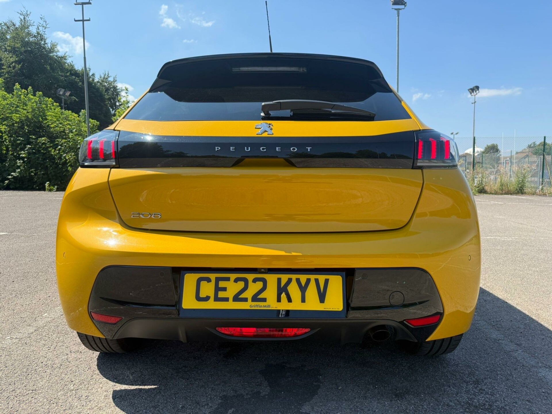 Peugeot 208