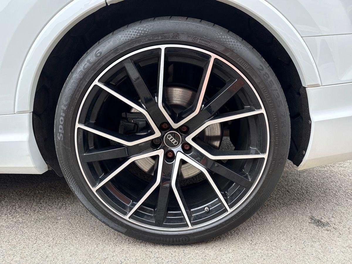 Audi SQ7