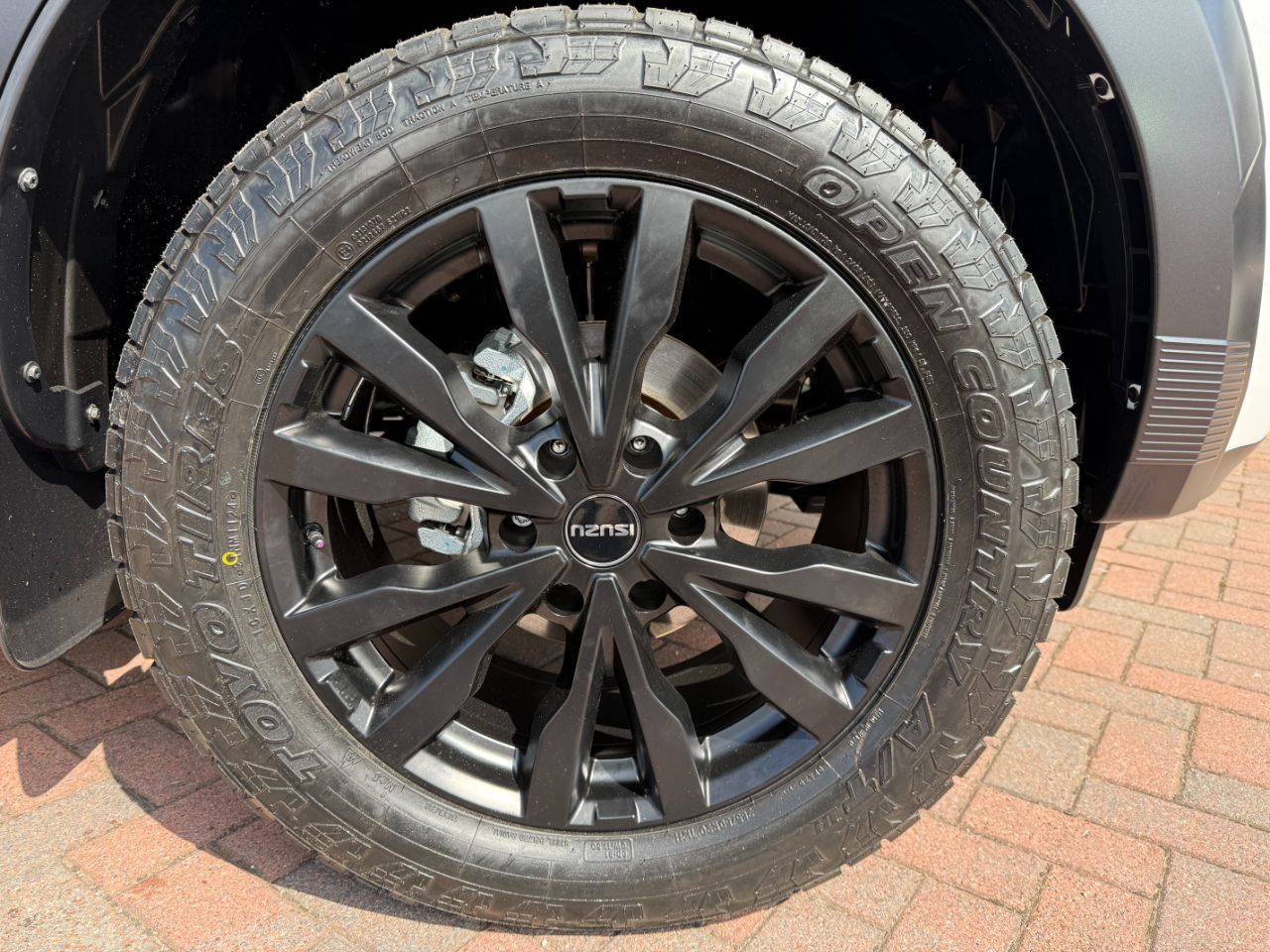 Isuzu D Max