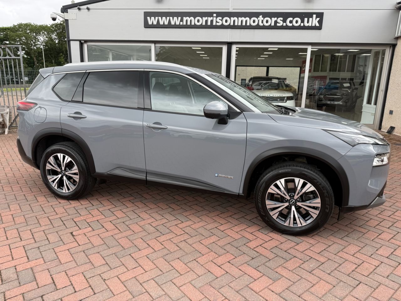 Nissan X Trail