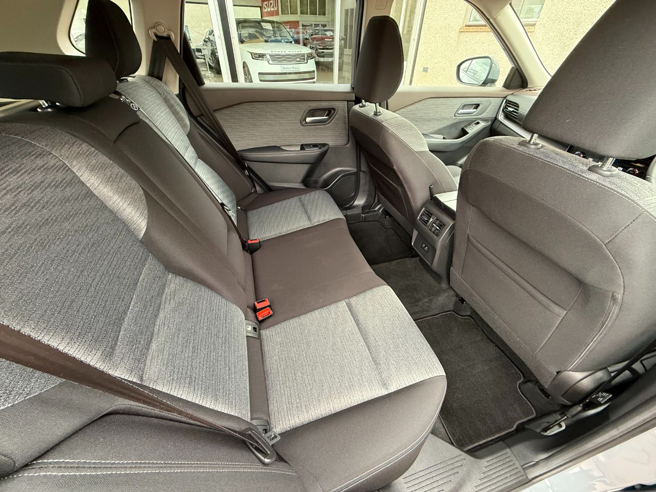 Nissan X Trail