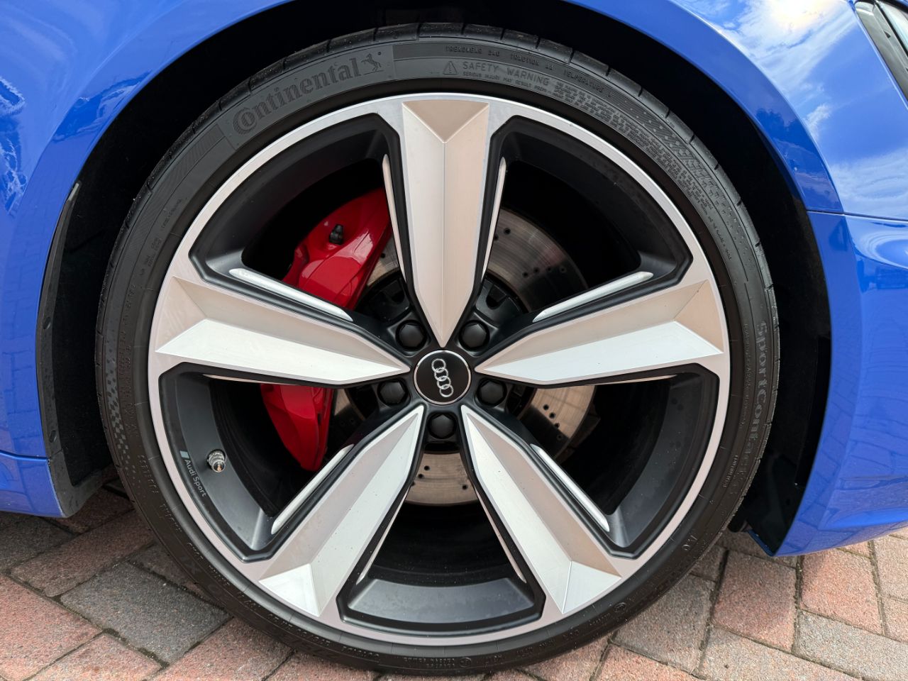 Audi RS4 Saloon
