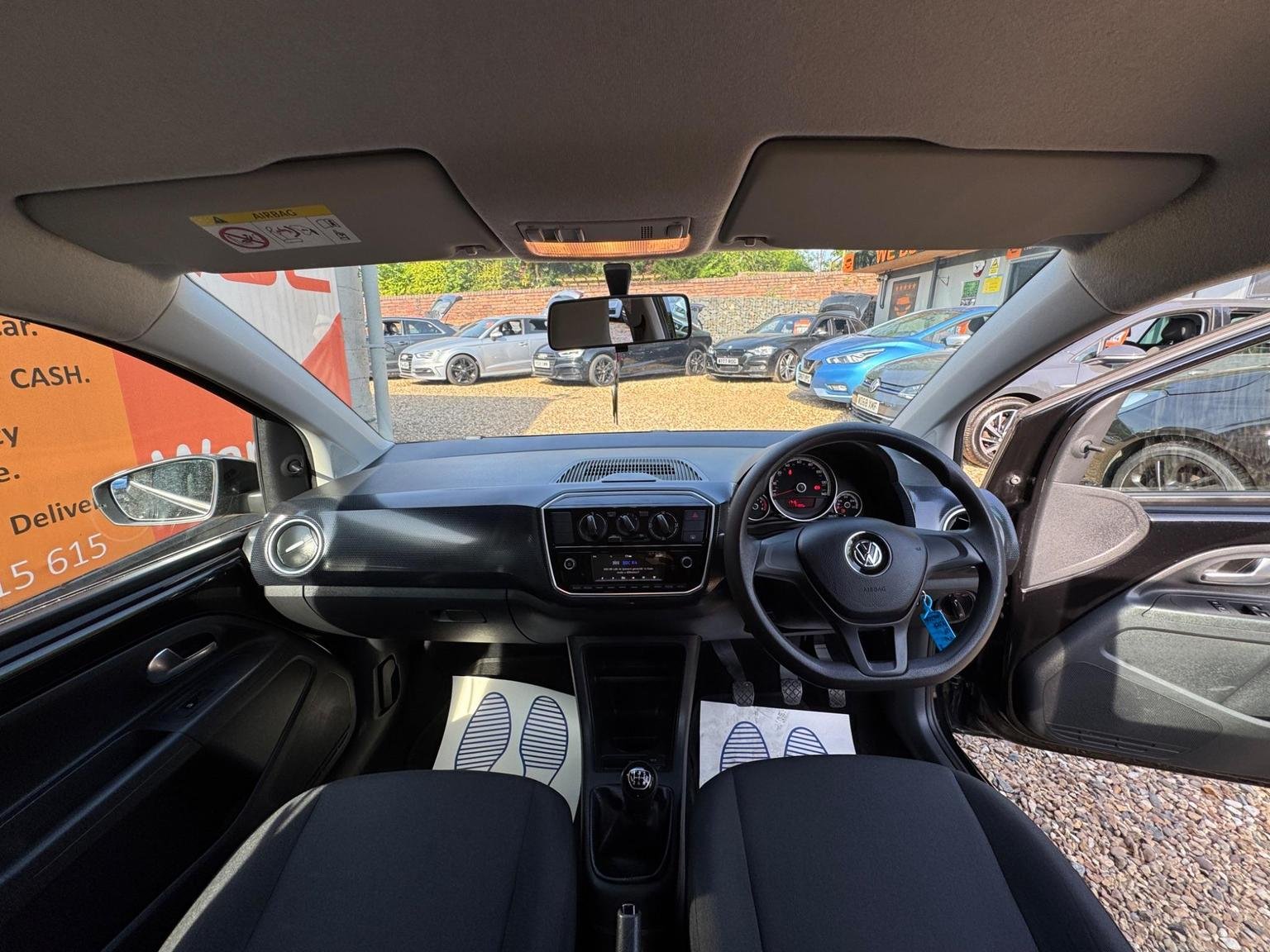 Volkswagen UP