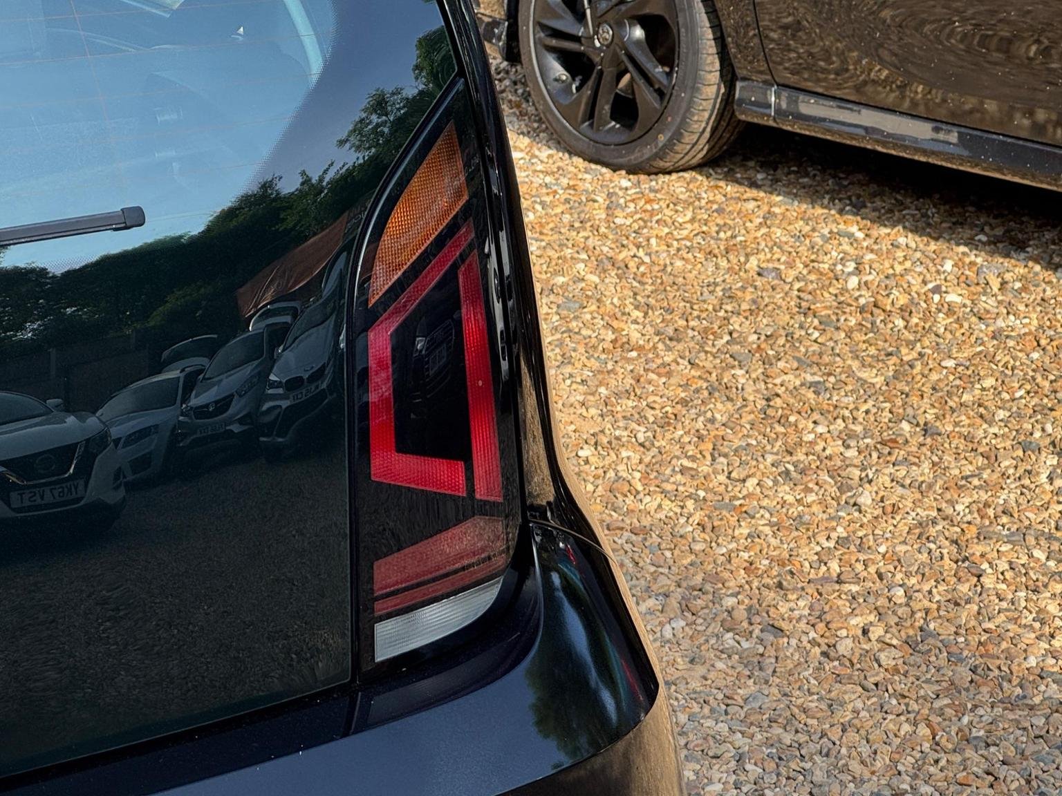 Volkswagen UP