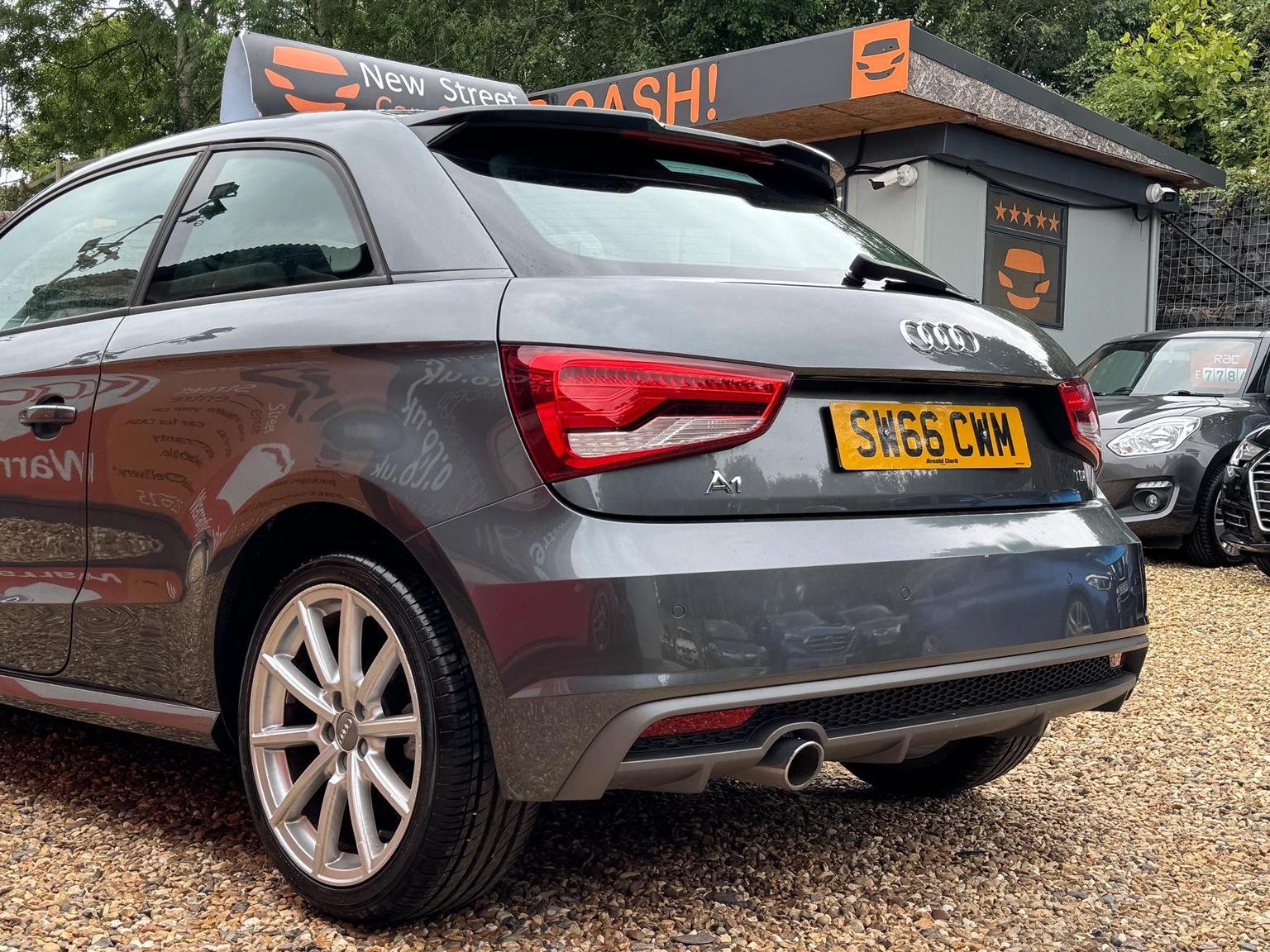 Audi A1