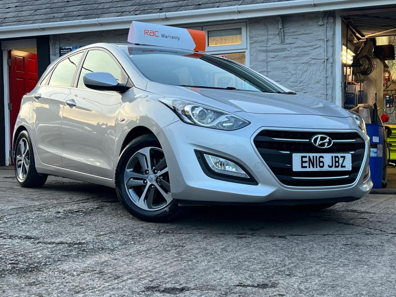 Hyundai i30