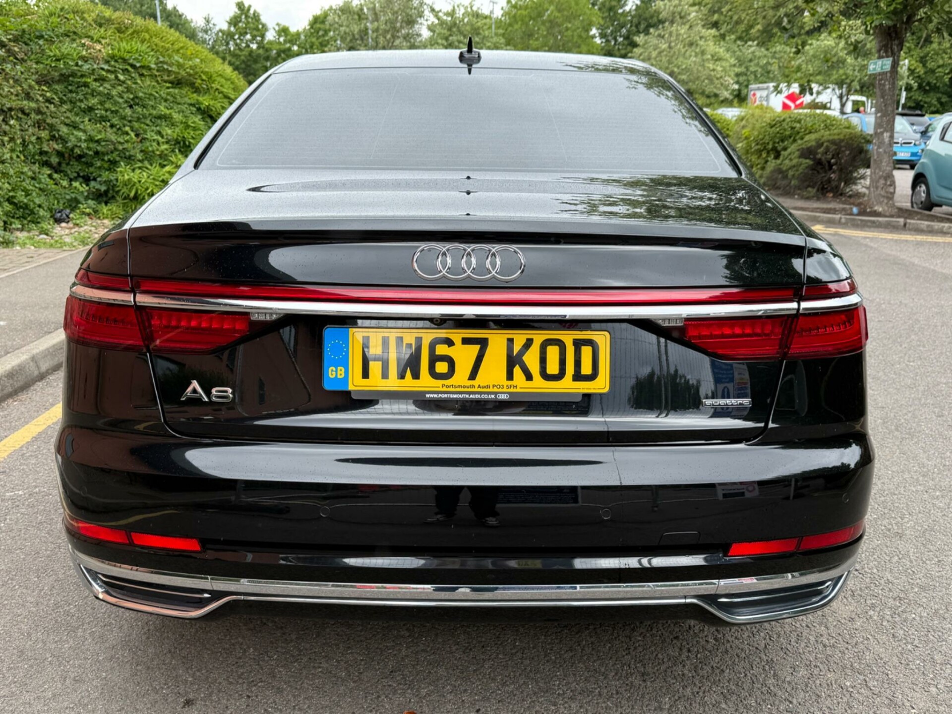 Audi A8